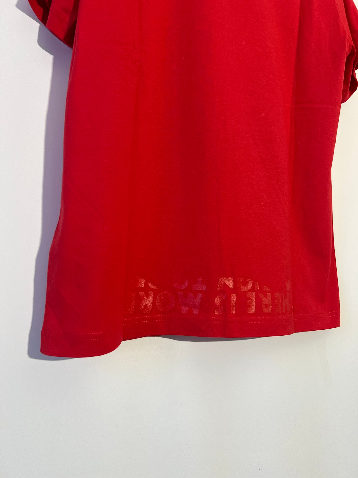 T-shirt rossa Maison Martin Margiela (nuova con cartellino) - Taglia L