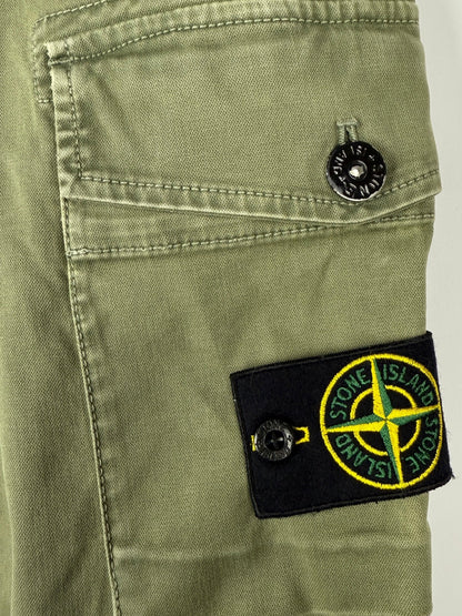 Pantaloni cargo verdi Stone Island - Taglia W31