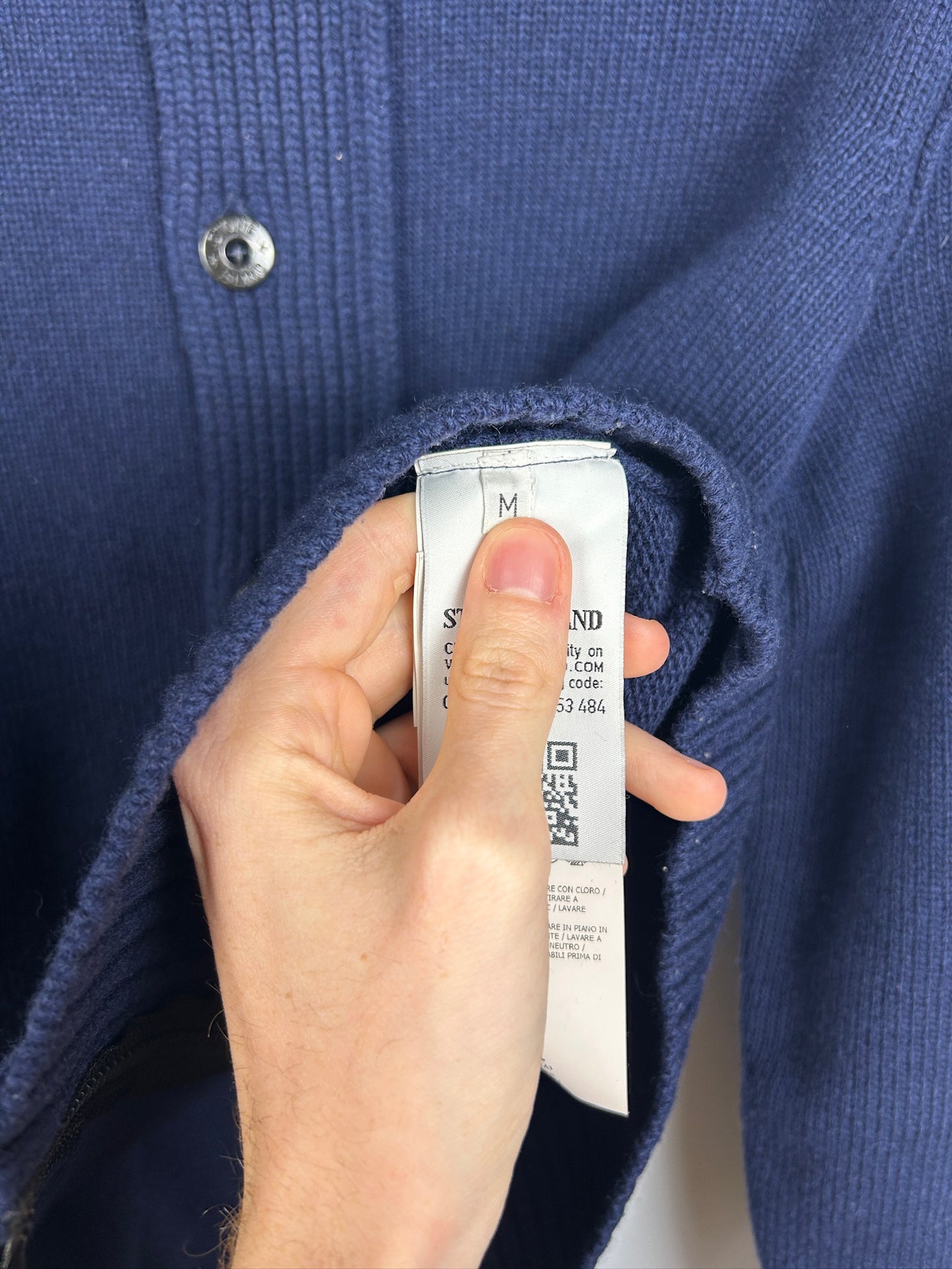 Maglione blu in lana con bottoni Stone Island - Taglia M