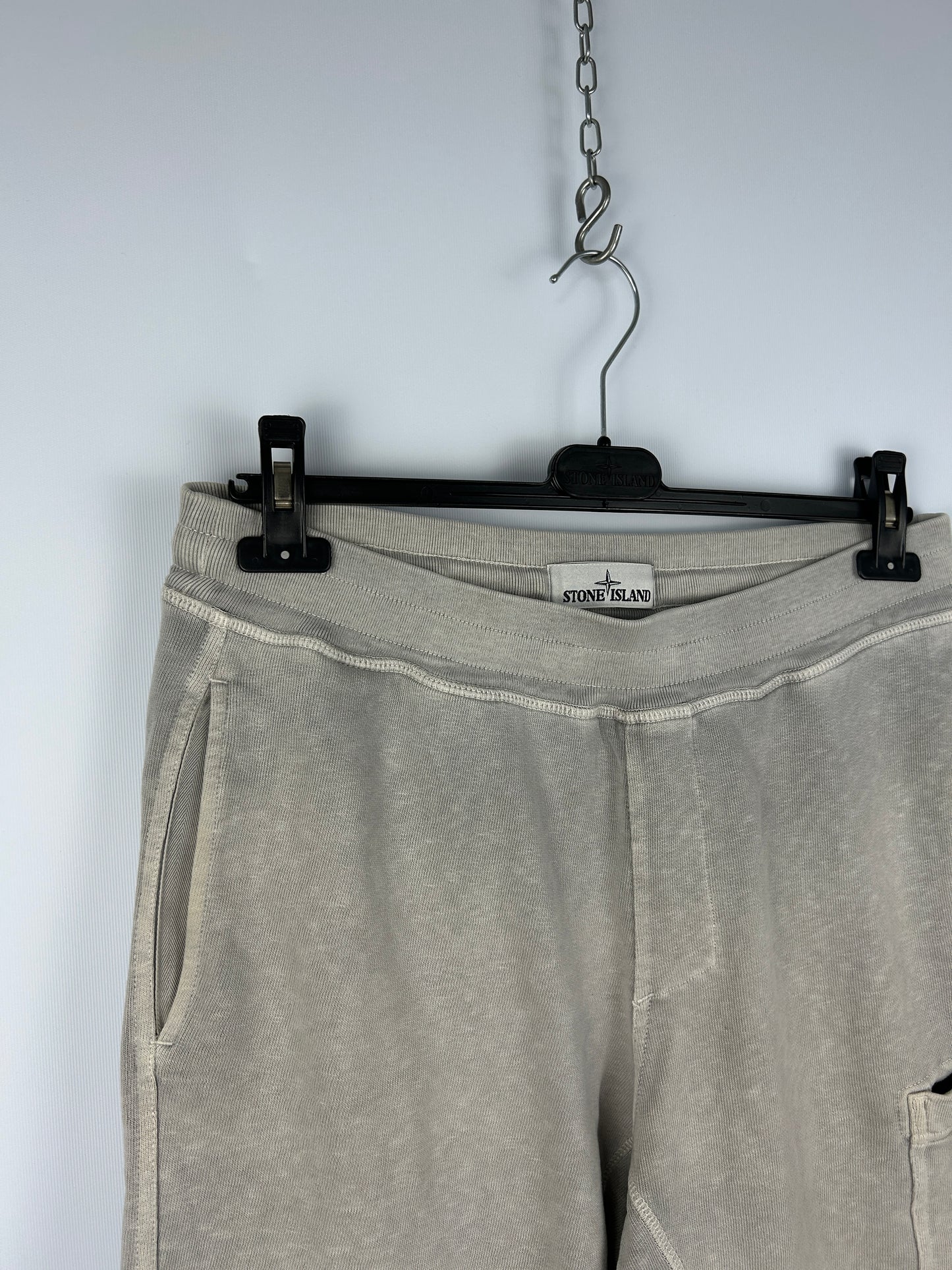 Pantaloncini di tuta grigi Stone Island - Taglia M