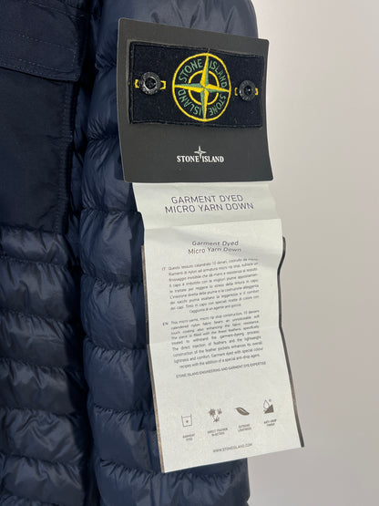Piumino blu Stone Island “Garment Dyed Micro Yarn Down” (nuovo con cartellino) - Taglia L