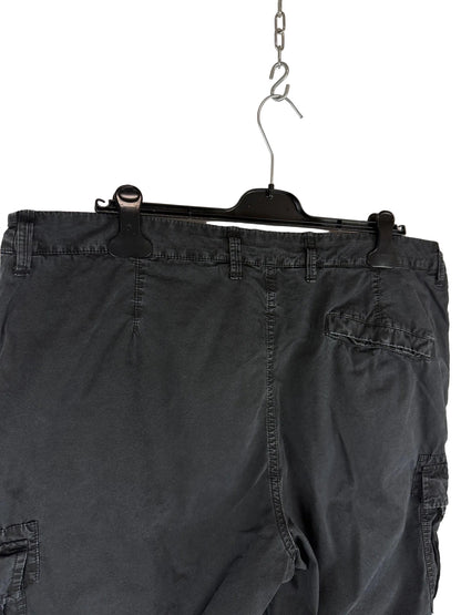 Pantaloncini cargo neri Stone Island - Taglia W40