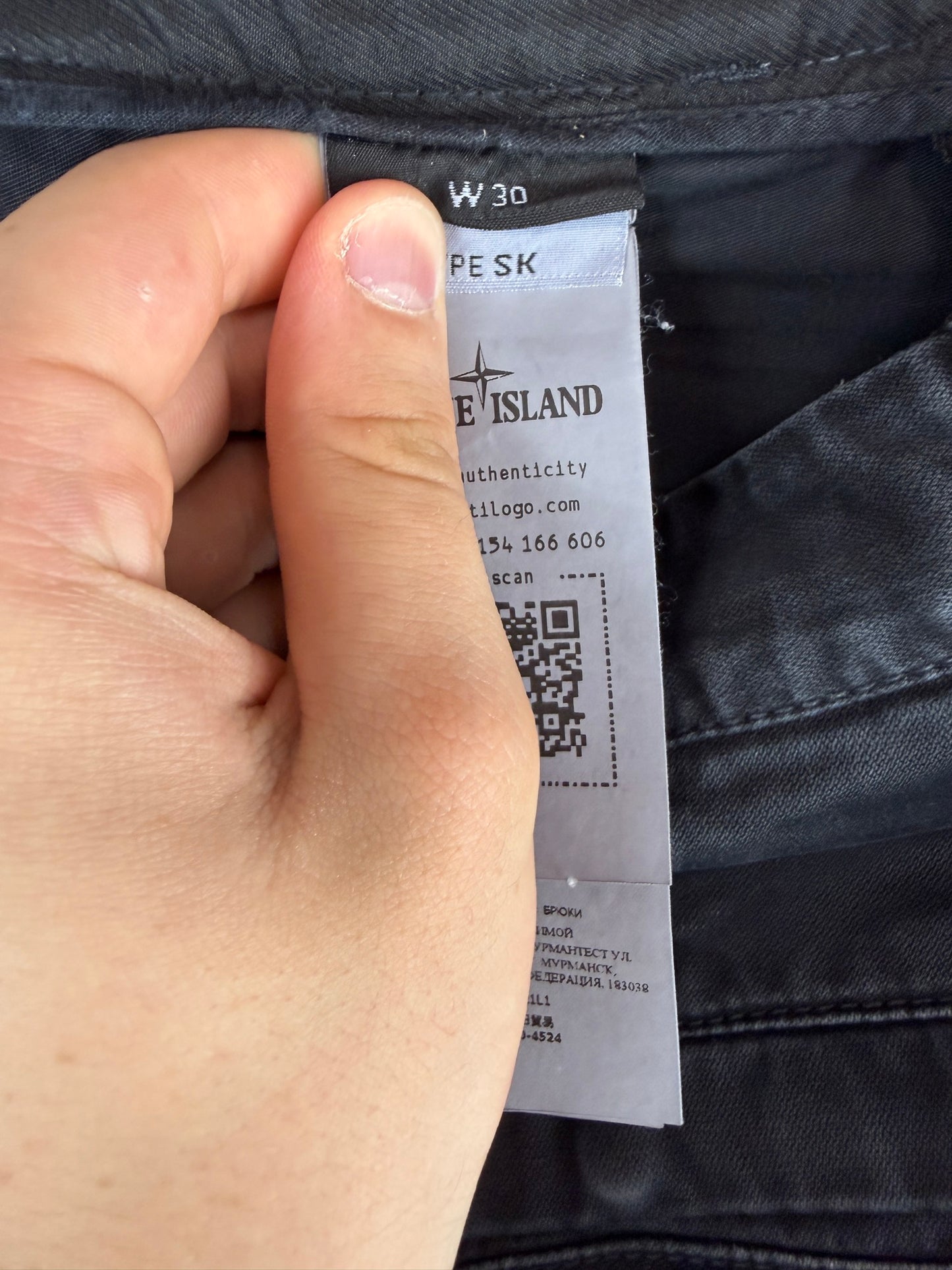 Pantaloni cargo neri Stone Island - Taglia W30
