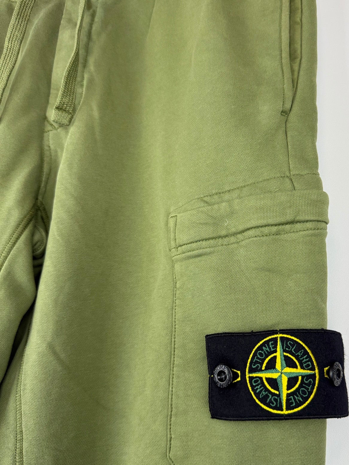 Pantaloni di tuta verdi Stone Island - Taglia M