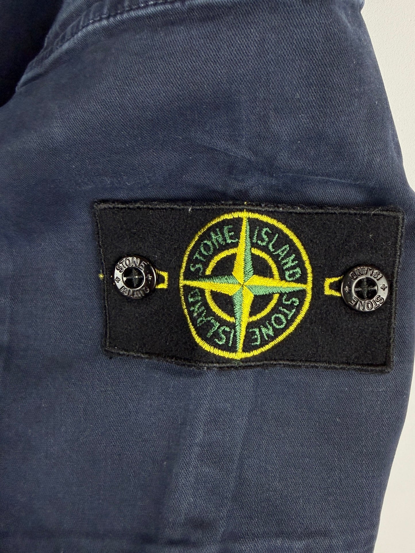 Pantaloncini cargo blu Stone Island - Taglia W31