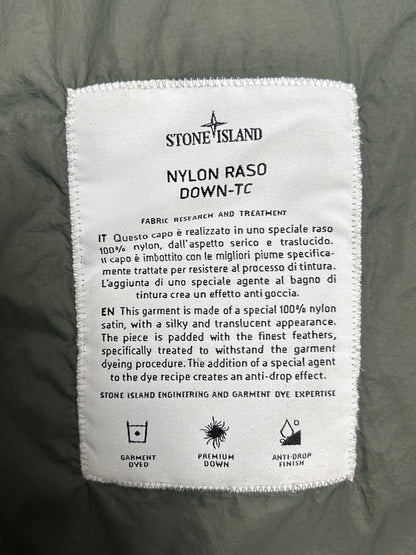 Giacca Nylon Raso Down-TC verde Stone Island - Taglia M