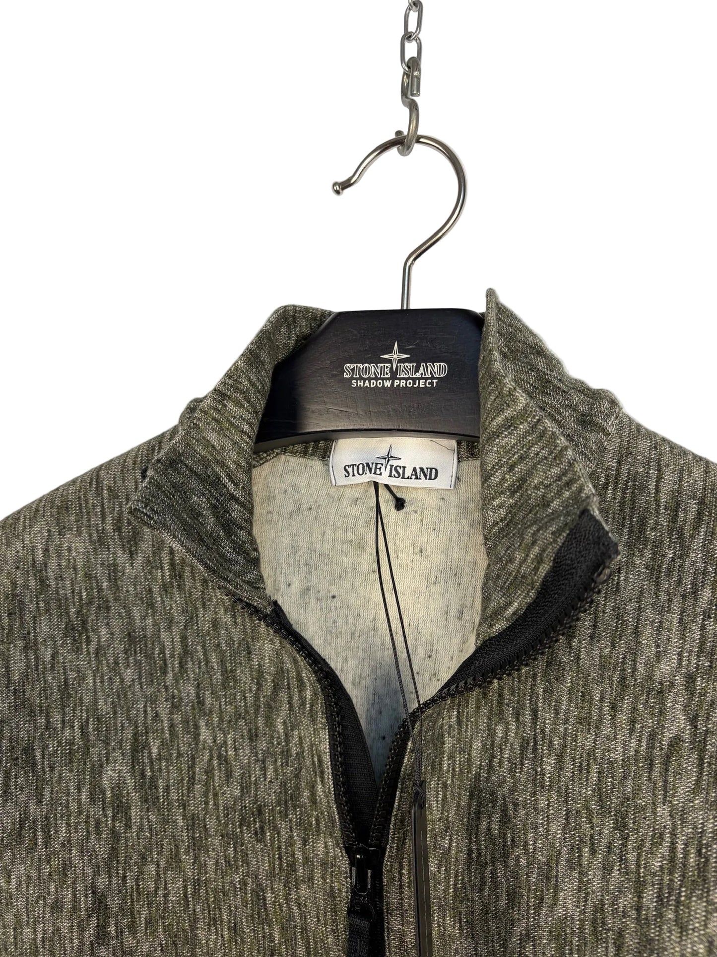 Maglione a collo alto a mezza zip verde Stone Island (nuovo con cartellino) - Taglia L