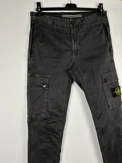 Pantaloni cargo grigi Stone Island - Taglia W29