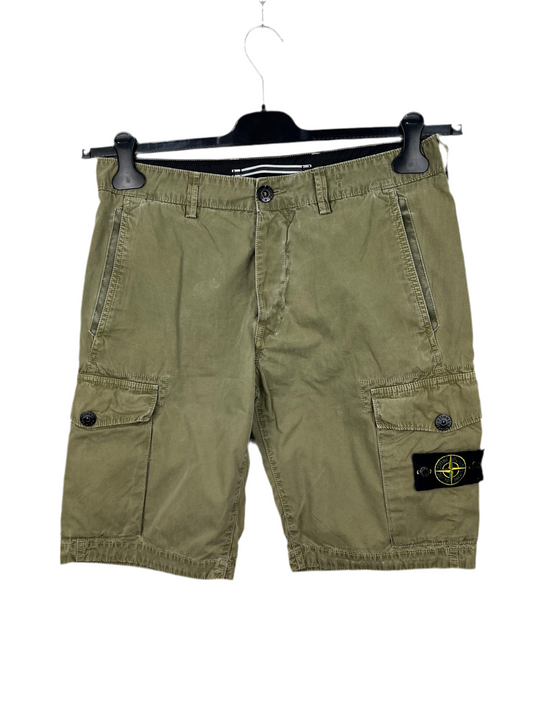 Pantaloncini cargo verde kaki Stone Island - Taglia W32
