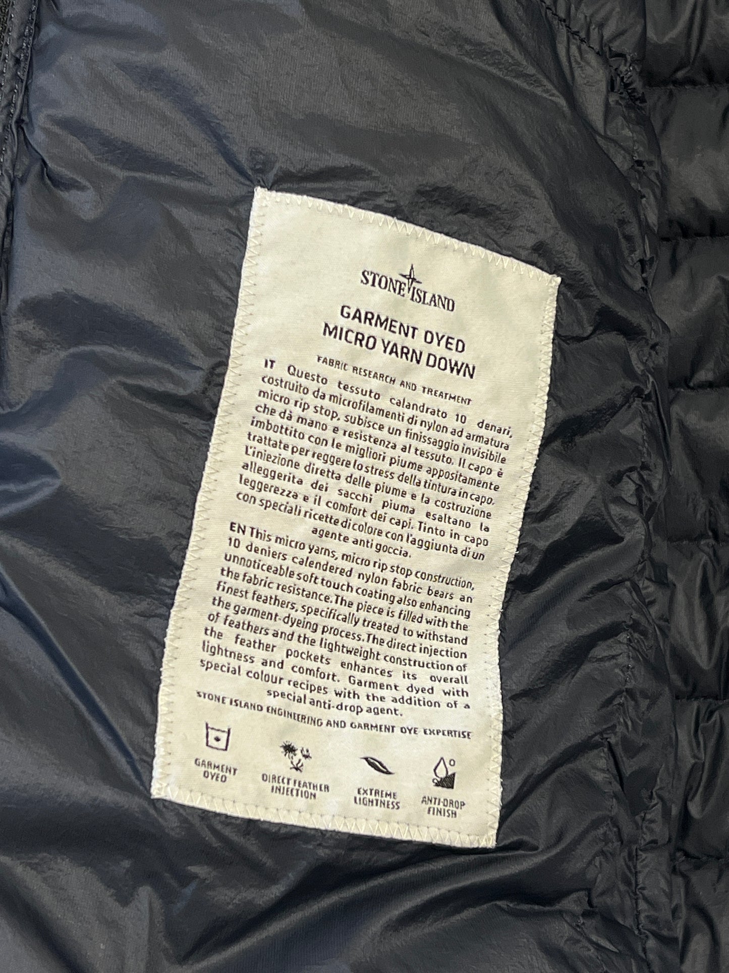 Piumino blu Stone Island “Garment Dyed Micro Yarn Down” (nuovo con cartellino) - Taglia L