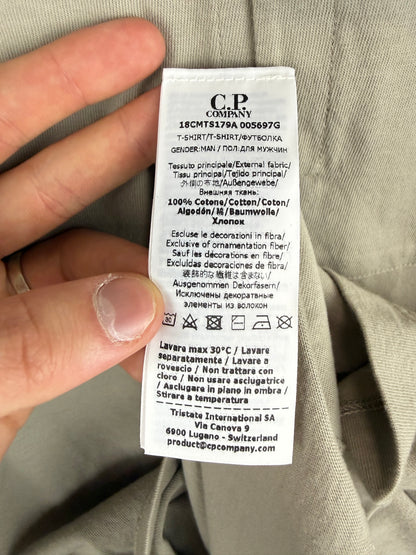 T-shirt grigia con taschino sul petto C.P. Company (nuova con cartellino) - Taglia XL