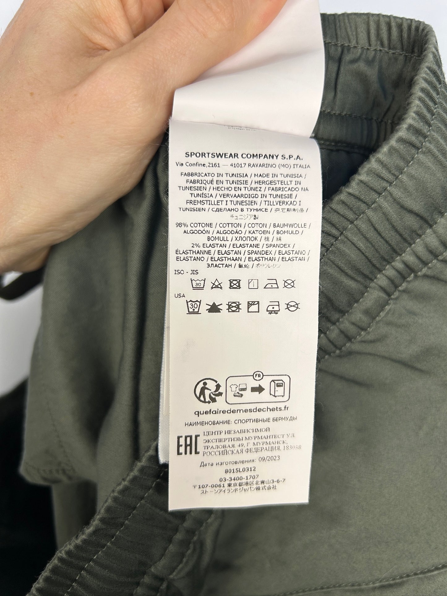 Pantaloncini cargo verdi Stone Island - Taglia W34