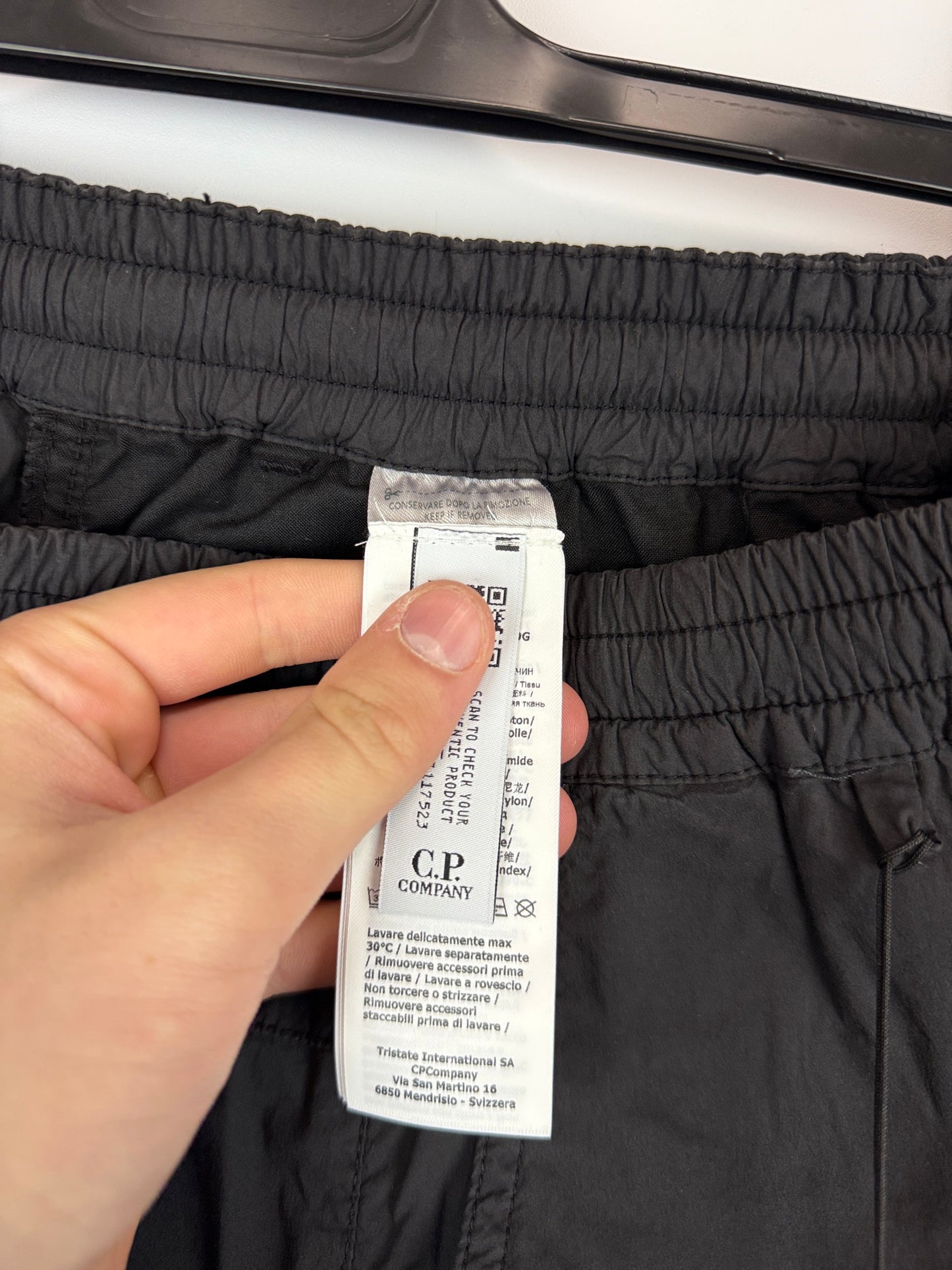 Pantaloni cargo neri C.P. Company (nuovi con cartellino) - Taglia 48