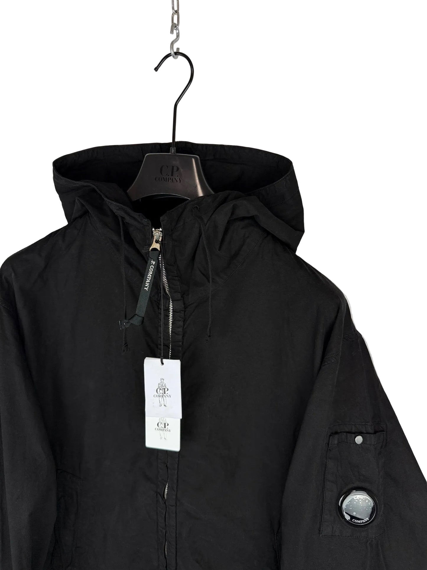 Giacca nera con zip e cappuccio C.P. Company (nuova con cartellino) - Taglia L, XL, XXL