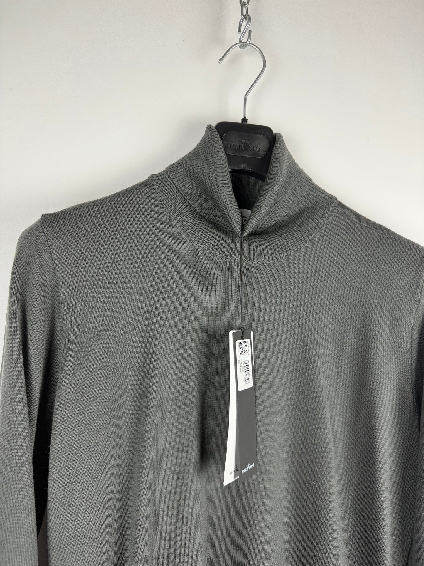 Maglione dolcevita grigio Stone Island (nuovo con cartellino) - Taglia S