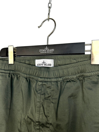 Pantaloncini cargo verdi Stone Island - Taglia W34