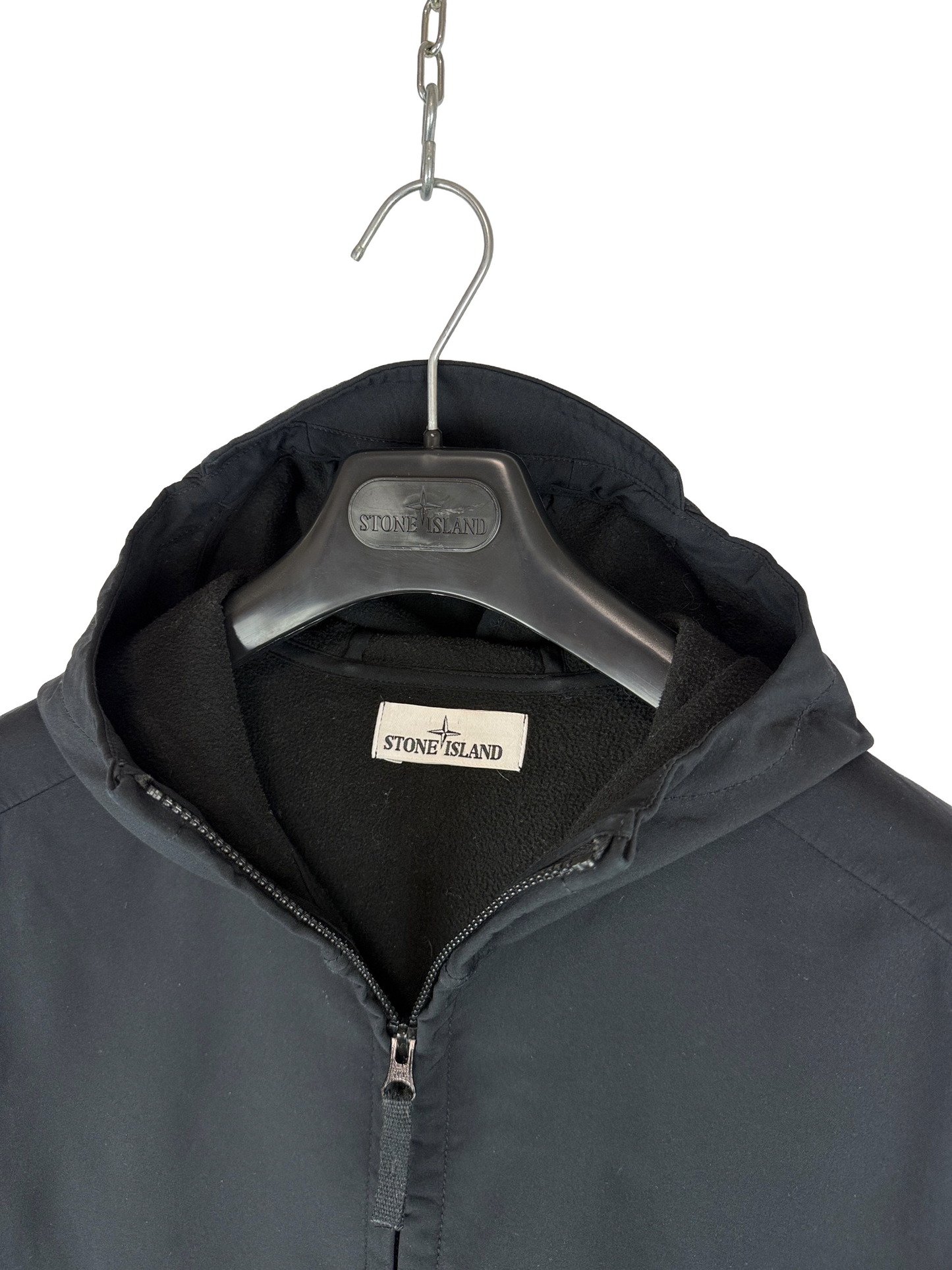 Giacca Soft Shell-R nera con zip e cappuccio Stone Island - Taglia L