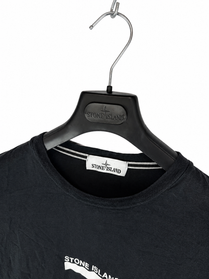T-shirt nera con stampa Stone Island - Taglia L